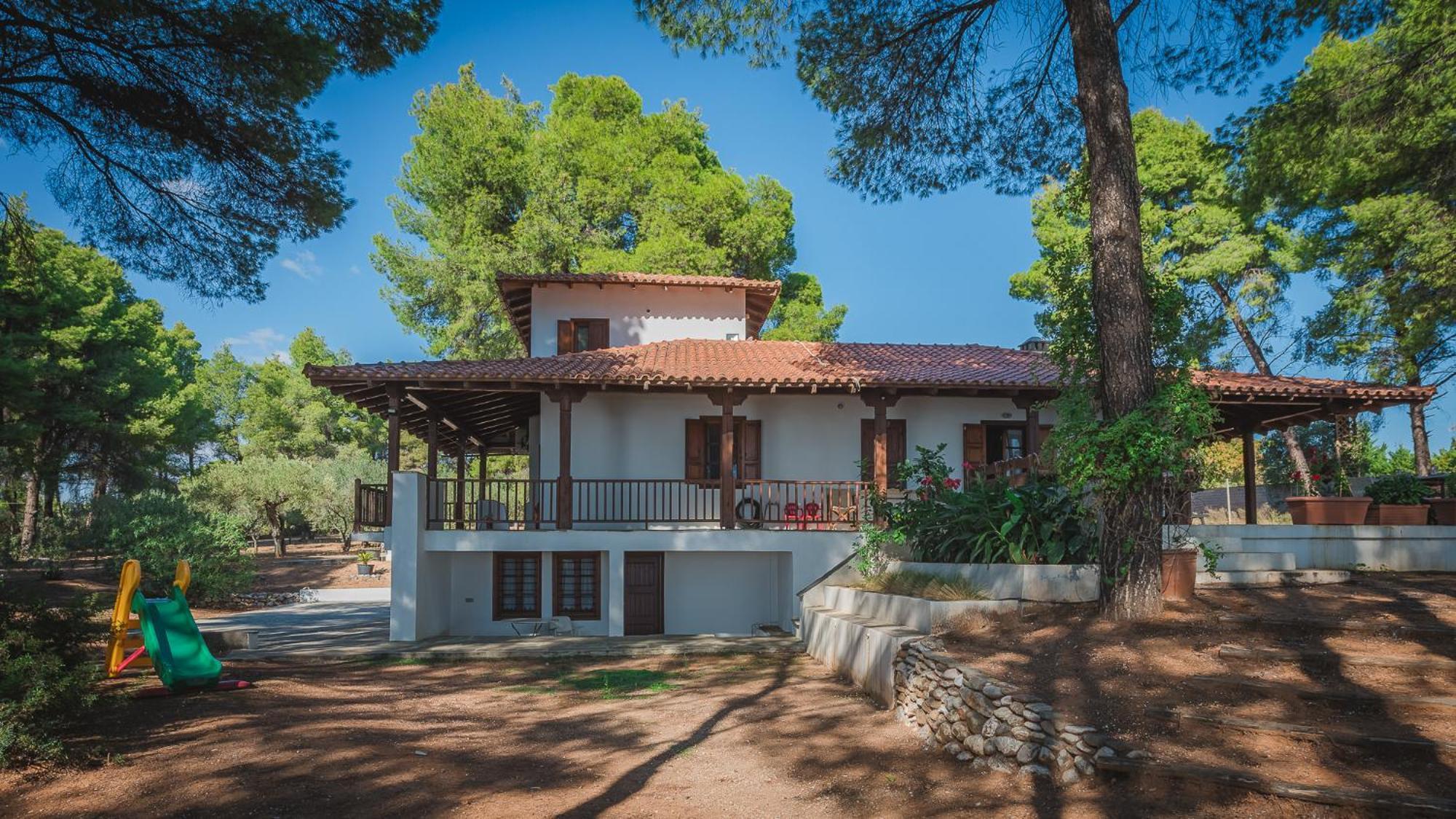 Squirrel Beach Front Villa, Metamorfosi Exteriör bild
