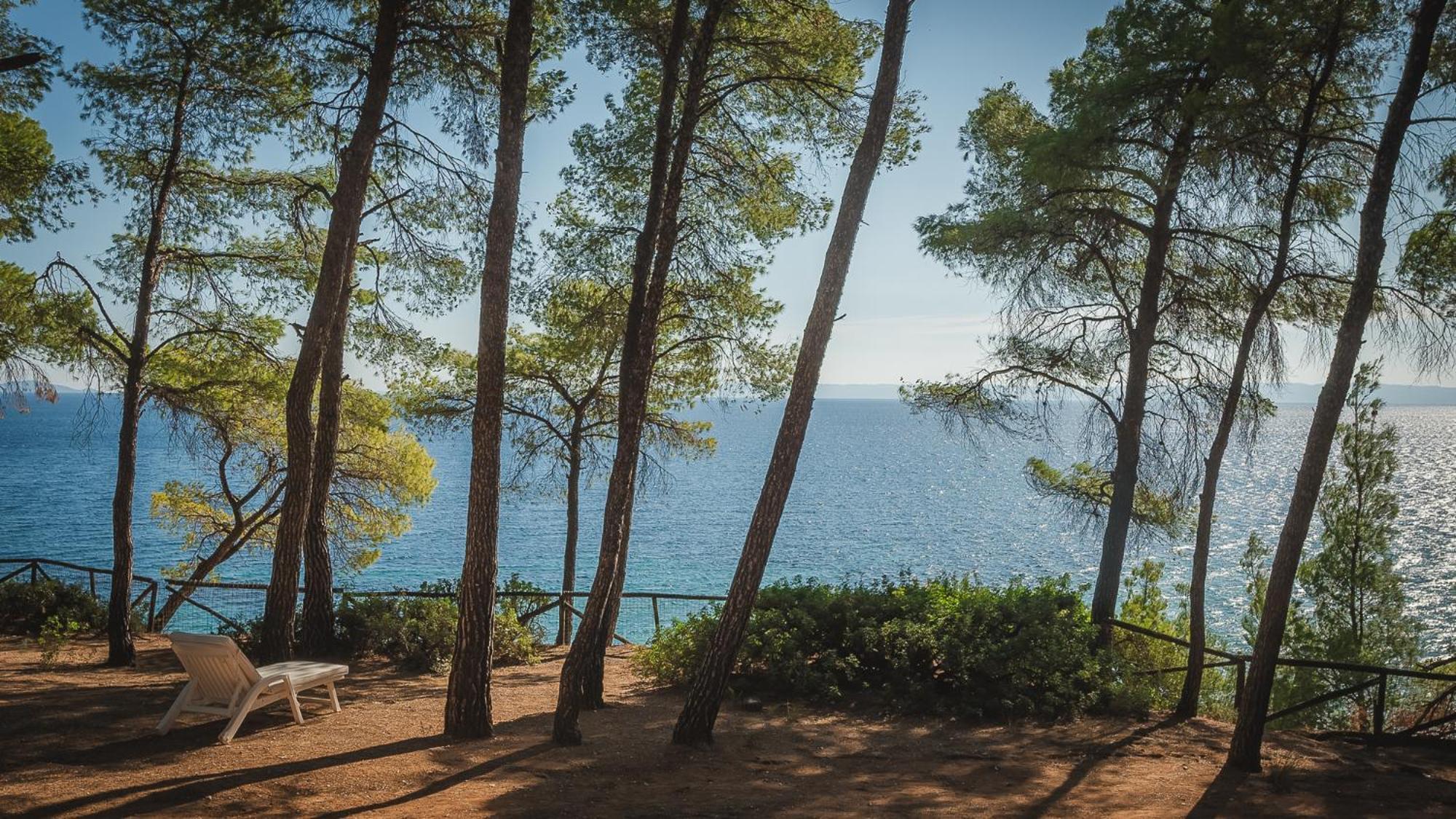 Squirrel Beach Front Villa, Metamorfosi Exteriör bild