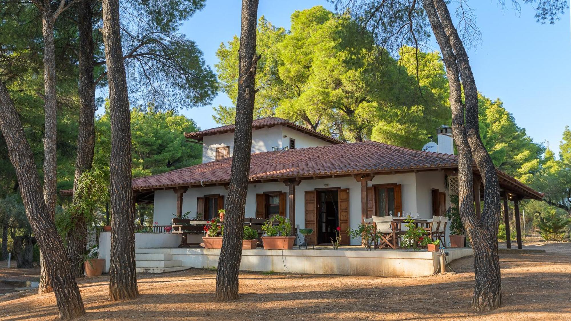Squirrel Beach Front Villa, Metamorfosi Exteriör bild