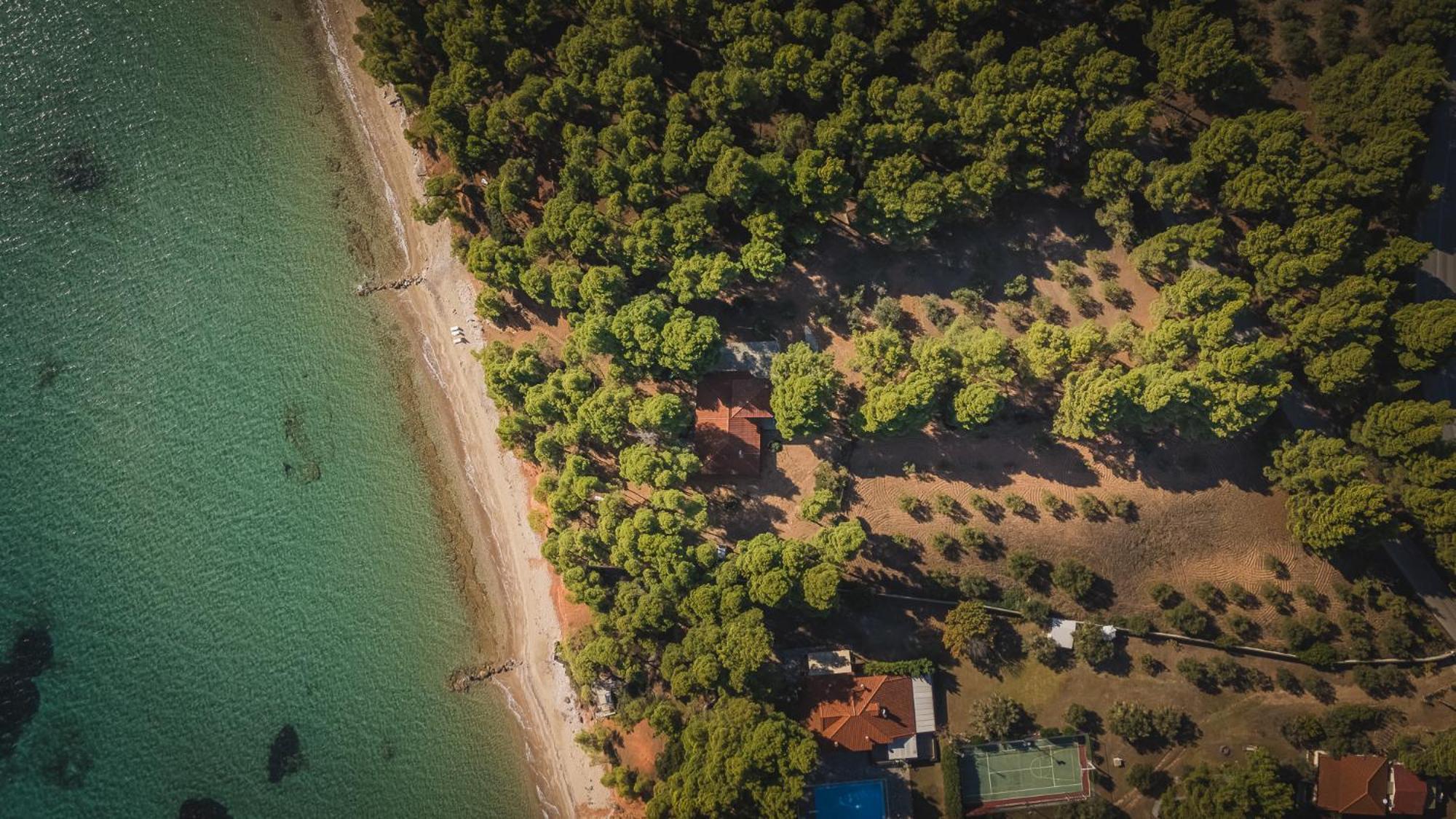 Squirrel Beach Front Villa, Metamorfosi Exteriör bild